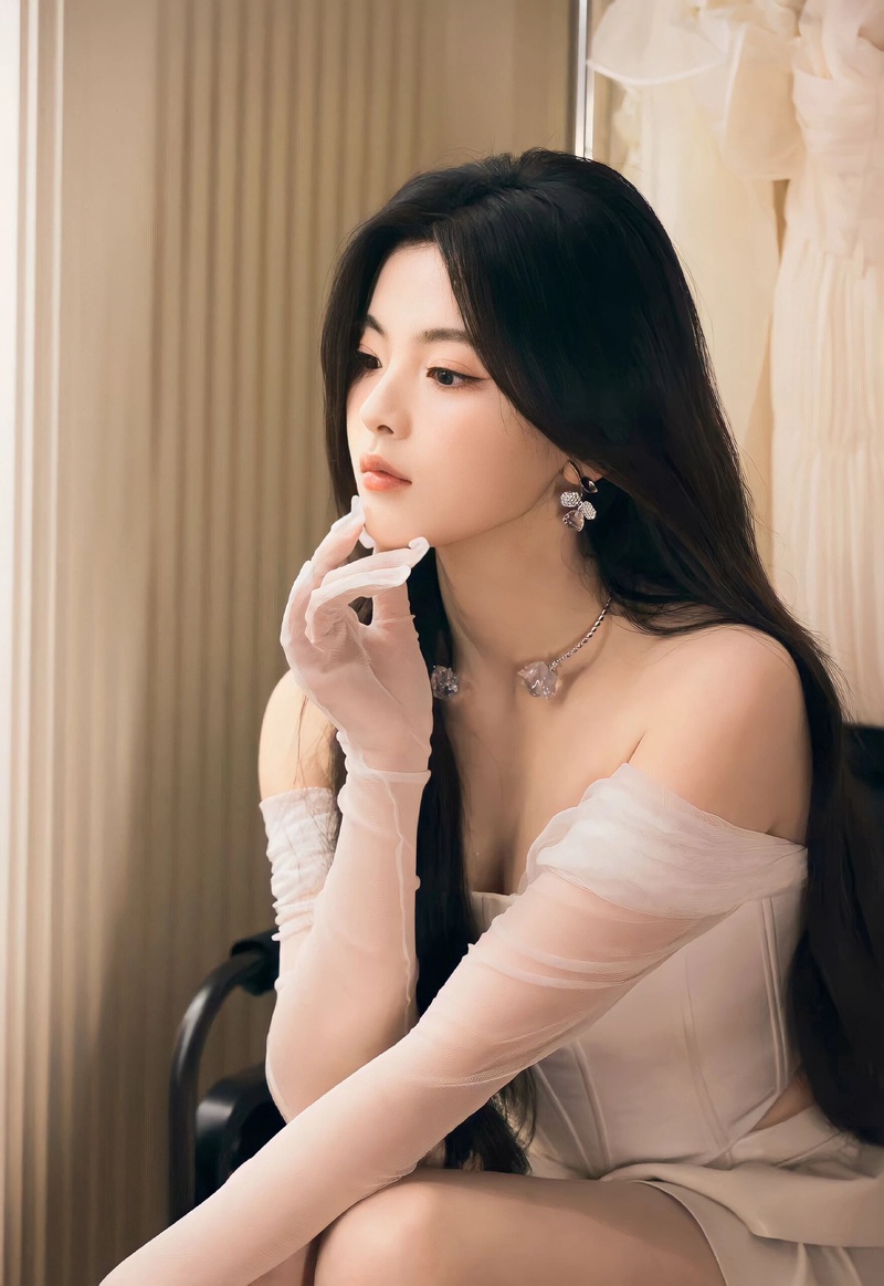 杨超越