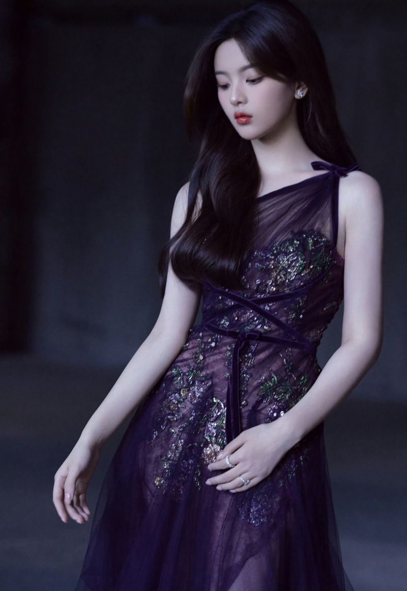 杨超越